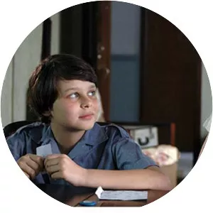 The Year My Parents Went on Vacation - 2006 ‧ Drama ‧ 1h 50m