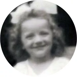 Thea Lagerfeldt photograph