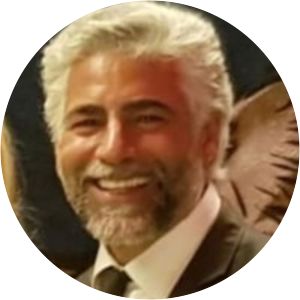 Theo Kalyoncu photograph