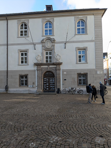 Theologische Fakultat - 