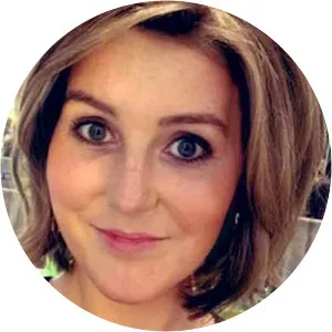 Theresa Newman - Kate O'Connell's sister