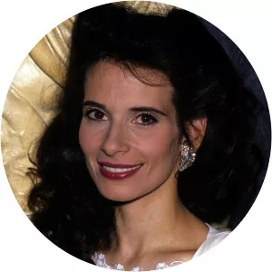 Theresa Saldana