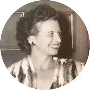 Theresa Stefanotti photograph