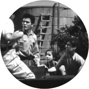 They Made Me a Criminal - 1939 ‧ Drama/Crime ‧ 2h 30m