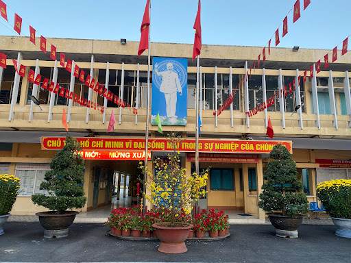 Thoi An Ward People's Committee