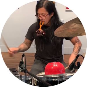 Thom Nguyen Musician