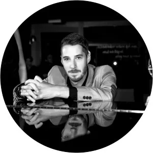 dj hoody thomas daubek