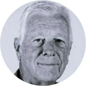 Thomas H. Cruikshank - 