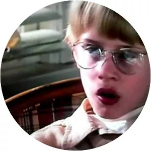 Thomas J. Sennett - Fictional character