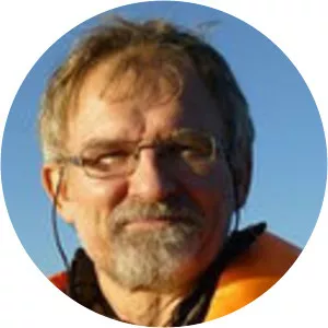 Thomas Laessoe - Author