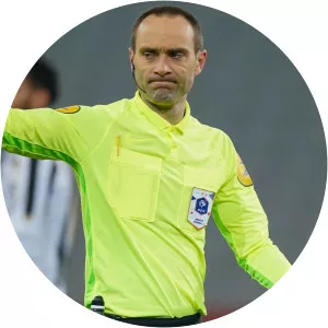 Thomas Léonard Association football referee