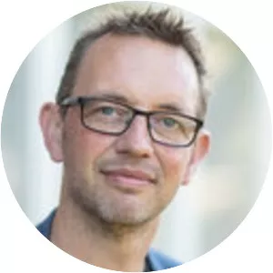 Thomas Schillemans - Author