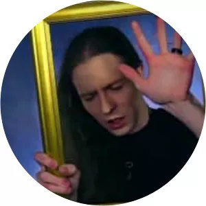 Threatin photograph