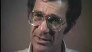 Three Days of the Condor - 1975 ‧ Mystery/Thriller ‧ 1h 58m