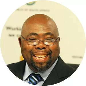 Thulas Nxesi