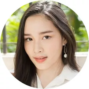 Thunyaphat Pattarateerachaicharoen - Actress