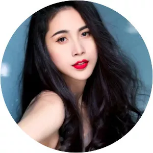 Thuy Tien (Thủy Tiên)