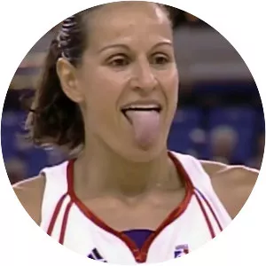 Ticha Penicheiro