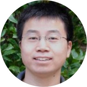 Tiejun Tong photograph