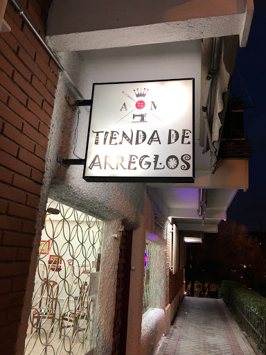 Tienda de arreglos y tintoreria AM