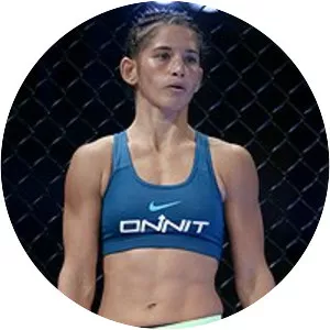 Tiffany van Soest - American kickboxer