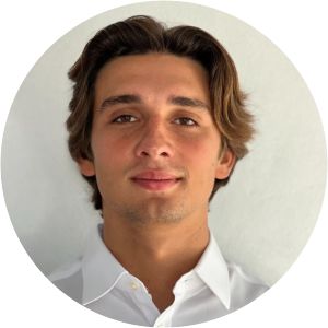 Tigran Mirzayantz photograph