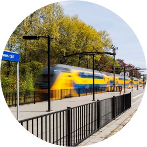 Tilburg Universiteit railway station