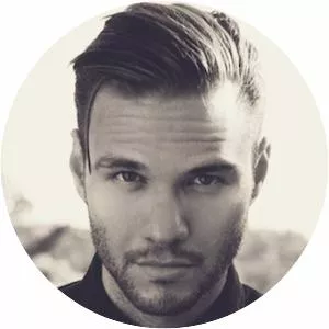 Tilian Pearson
