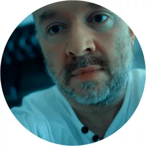 Tim Cowles - Director