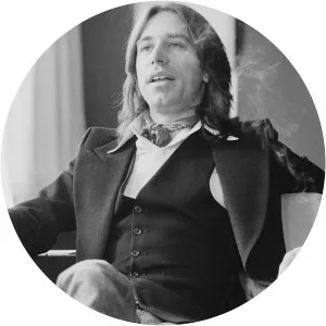 Tim Hinkley - Singer