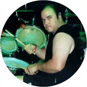 Tim Mallare - Musician