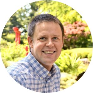 Tim Novikoff photograph