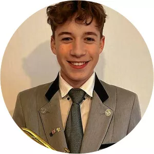 Tim Saller - Football player