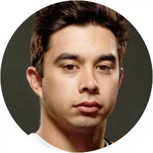 Tim Stapleton - Ice hockey center