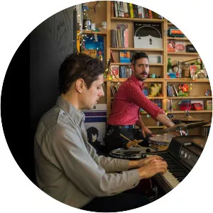 Timber Timbre - Musical group