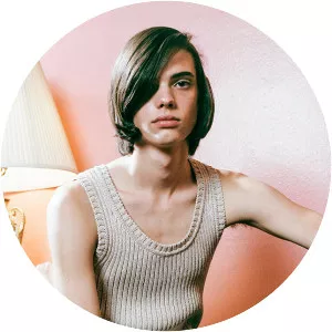 Tina Tyrell - Steve Tyrell's daughter