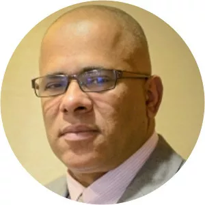 Tio Hardiman - Politician