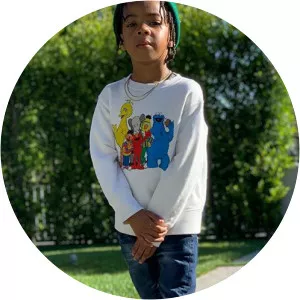 Titan Jewell Weatherspoon photograph