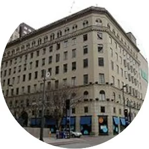 Titche–Goettinger Building - Department store