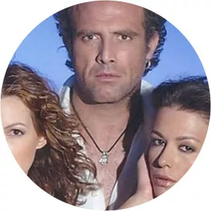 To paihnidi tis sygnomisSince 2003