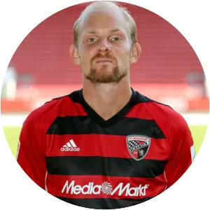 Tobias Levels - Footballer