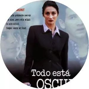 Todo esta oscuro (Todo está oscuro)