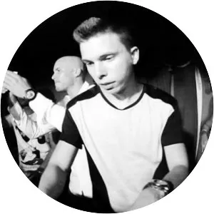 Tom Ferro - Musical artist