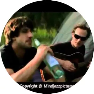 Tom Meets Zizou - 2011 ‧ Sport/Documentary ‧ 2h 15m