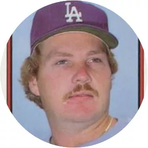 Tom Niedenfuer - American baseball player