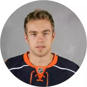 Tomáš Marcinko - Ice hockey forward