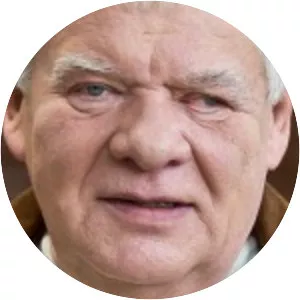 Tomasz Knapik - Polish voice actor