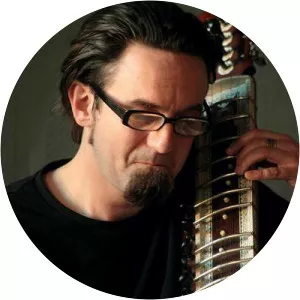 Tomasz Osiecki - Musician