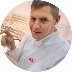 Tomasz Paterek - Physics researcher