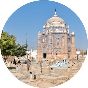 Tomb of Shah Ali Akbar - 